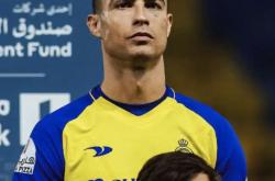 包含总决赛四强战激情夜！C罗里突外投，北京首钢险胜费城76人的词条