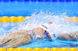 Ming在皇家马德里比赛中战术调整，比赛局势复杂引发热议！再创辉煌时刻